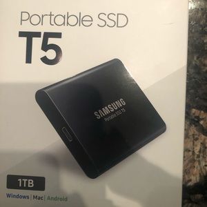 Samsung Portable SSD T5 1TB, brand new sealed
